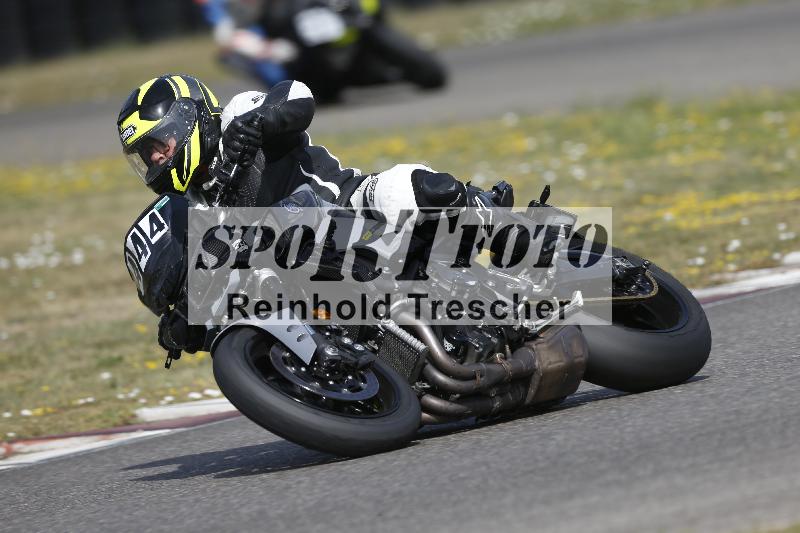 /37 09.08.2026  Pluess Motosport ADR/Freies Fahren/444